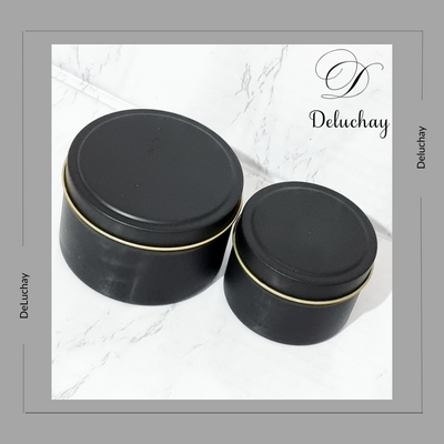 Elegance in a Tin: Scented Candle Collection